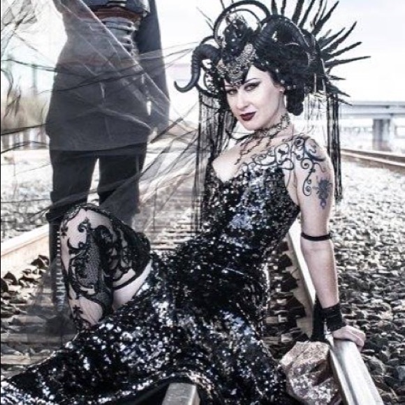 wickedwench13